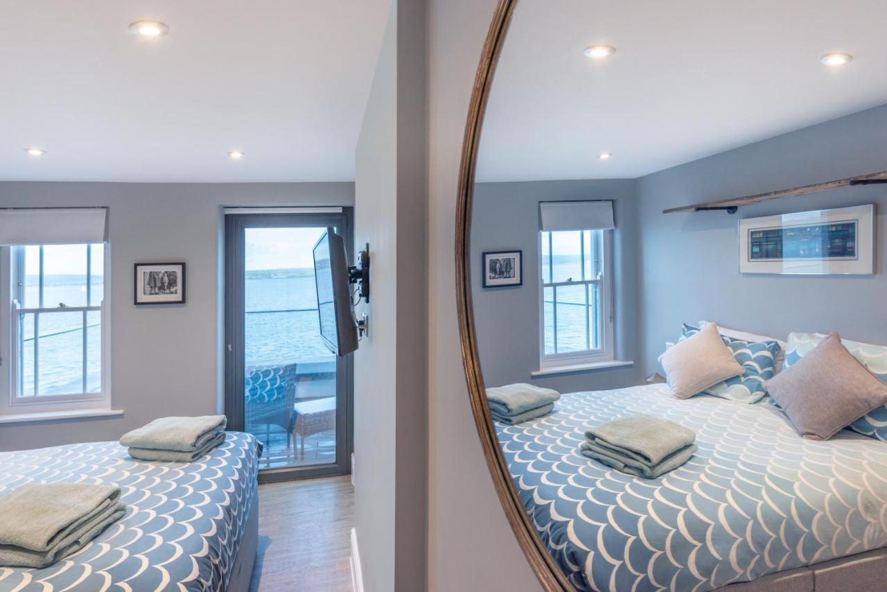 Hotel The Royal George Appledore Exterior foto